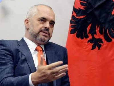 Прем'єр Албанії здійснював посадку в аеропорту Стамбула під час теракту
