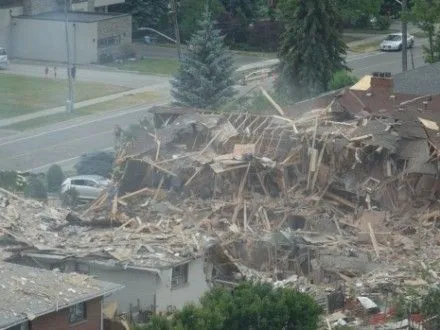 Число пострадавших от обрушения домов в Канаде увеличилось