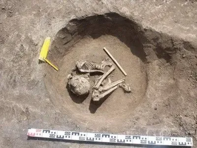 Археологи нашли в Кировоградской области пять древних захоронений