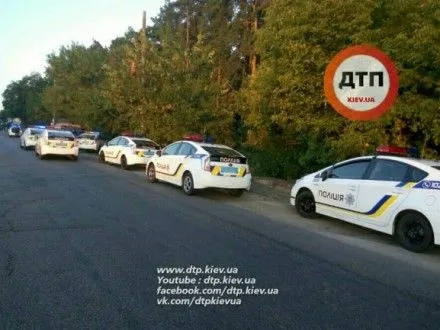 Вісім патрульних авто у Києві вночі переслідували втікача на Audi