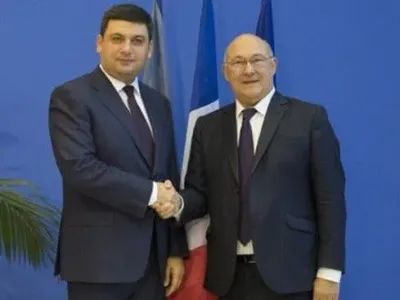 В.Гройсман рассказал министру экономики Франции об улучшении бизнес-климата в Украине