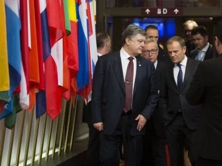 П.Порошенко сегодня будет говорить о "безвизе" с лидерами ЕС