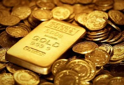 Світові ціни на золото знизилися