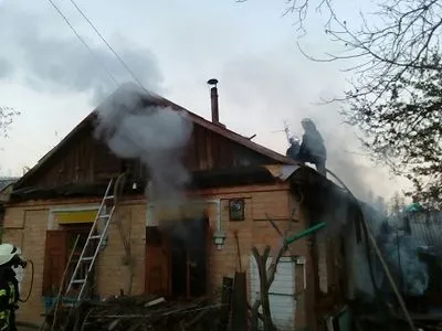 Спасатели ликвидировали возгорание жилого дома в Кропивницком