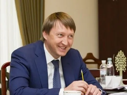 ministr-agrarnoyi-politiki-t-kutoviy-trimaye-gotivkoyu-3-5-mln-grn