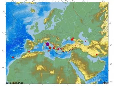 Сталося два землетруси в Італії магнітудою 6,5 і 4,6