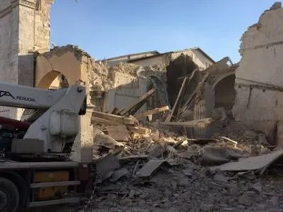 После землетрясения в Италии 15 тысяч человек остались без жилья