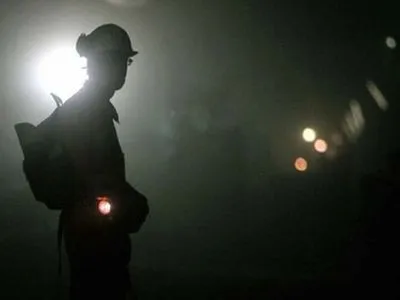 В результате взрыва на шахте в Китае погибли 15 человек