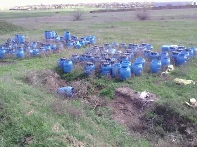 Міністра екології закликали очистити Херсонщину від отрутохімікатів