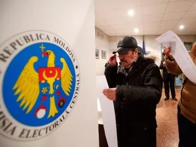 Молдова не визначилася з президентом у першому турі виборів
