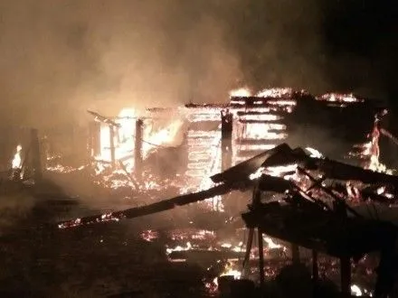 В результате пожара в Киевской области погиб человек