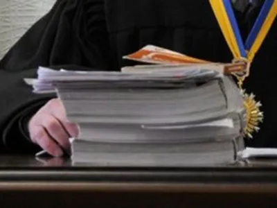 На Луганщині чоловіка судитимуть за пропозицію хабара прикордоннику