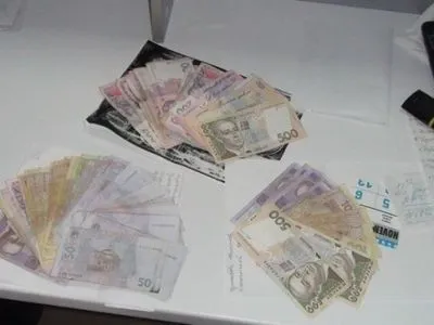Лікарі брали гроші за безкоштовні обстеження у Запоріжжі