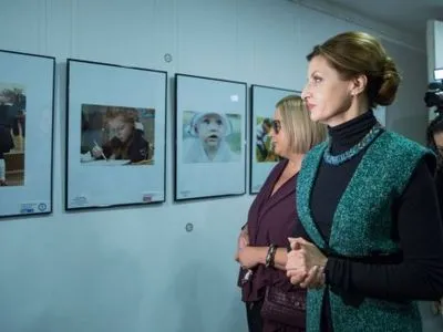 М.Порошенко посетила открытие ежегодной фотовыставки The Day Newspaper