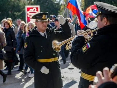 Демонстрация "единства" под сталинские марши прошла в Севастополе