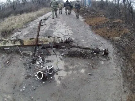 Основные боевые действия в Донецкой области ведутся в Авдеевской промзоне - А.Лысенко