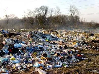 В Ровенской области снова нашли львовский мусор