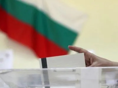 Болгария определится с президентом во втором туре