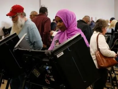 Больше всего сбоев в работе машин для голосования зафиксировали в Нью-Йорке, Техасе и Огайо