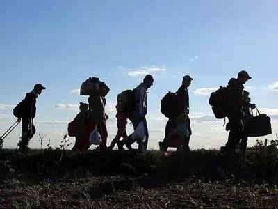 Парламент Венгрии отказался поддержать запрет квот для мигрантов
