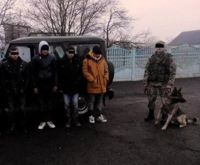 Четырех нелегалов из Турции задержали в Закарпатской области