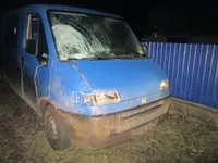 На Житомирщині під колесами мікроавтобуса загинув пішохід