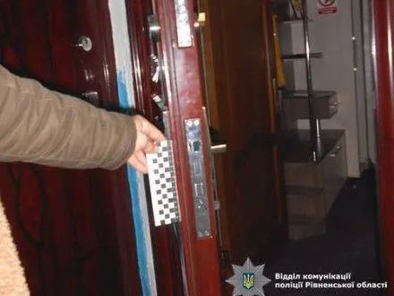 Полиция Ровно задержала воров, которые "чистили" квартиры в 4 областях