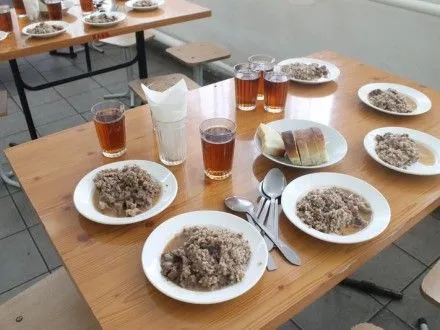 Якість шкільного харчування в країні системно не контролюється - М.Проданчук