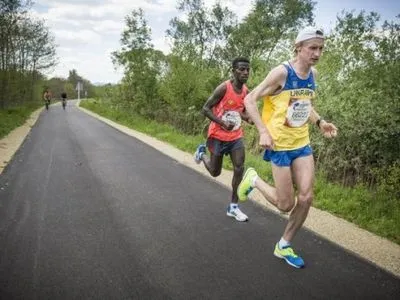 Украинец финишировал вторым на экстремальной многодневке в Омане