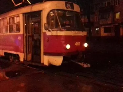 Трамвай переехал мужчину в Харькове