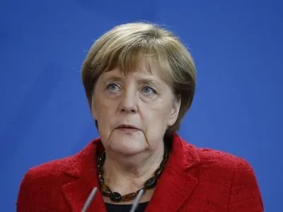 А.Меркель обсудила с Д.Трампом возможную встречу