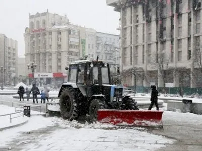 В "Киевавтодоре" рассказали о готовности к ухудшению погодных условий в выходные