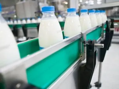 Виробництво молока протягом січня-жовтня знизилось на 2,3%