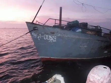 Риболовецьке судно затримали у зоні відчуження на річці Прип’ять