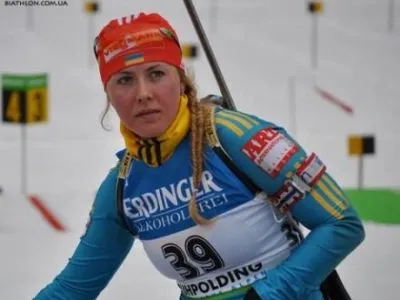 Биатлонистка Ю.Джима попала на подиум предсезонной гонки в Норвегии
