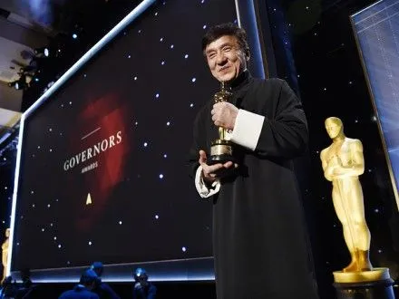 Джеки Чан получил почетный "Оскар"