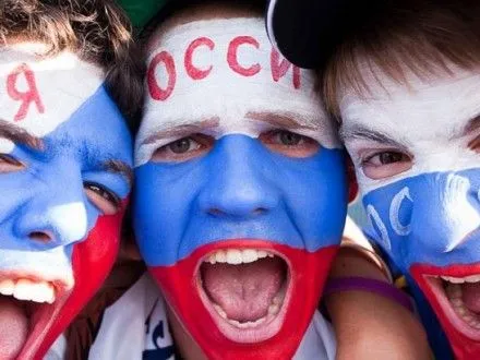 Більше 50% росіян вважають свій народ винятковим - опитування