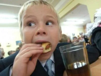 У Чернівецькій області посилять контроль за якістю харчування дітей у навчальних закладах