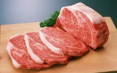 Украина импортирует больше свинины, чем отправляет на экспорт