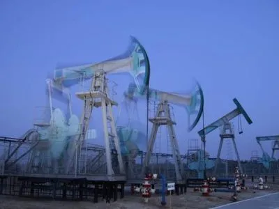 Нефть Brent торгуется ниже 45 долл. за баррель