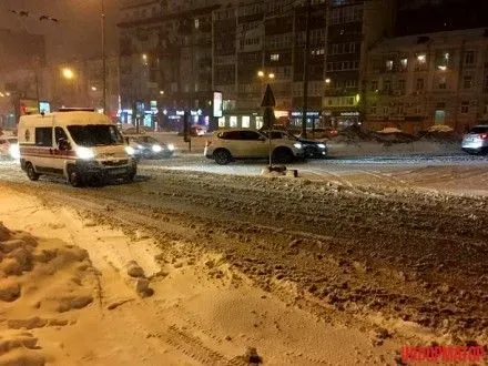"Скорая" попала в кювет в Винницкой области