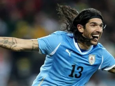 Уругвайський нападник встановив футбольний рекорд за кількістю переходів у кар’єрі