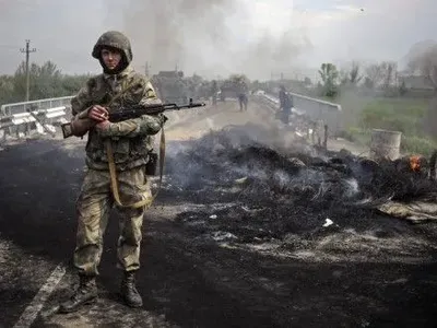 Штаб АТО: прошедшие сутки российские боевики опять использовали запрещено вооружение