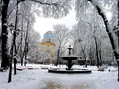 Гидрометцентр: погода в Украине облачная с прояснениями