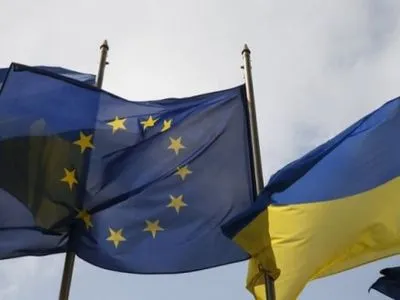 Завтра посли ЄС дадуть "зелене світло" обговоренням щодо надання безвізу Україні - ЗМІ
