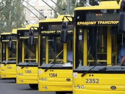 Из-за ярмарки некоторые киевские автобусы и троллейбусы изменят маршрут