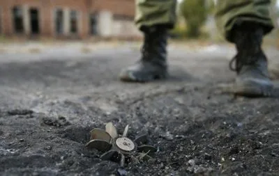 Боевики выпустили восемь мин возле Новозвановки и Новоалександровки