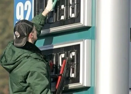 Експерт: в Україні не обліковується чверть ринку пального, бо це – контрабандний ресурс