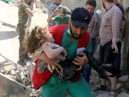 Число жертв бомбардировок в Алеппо возросло до 94 человек