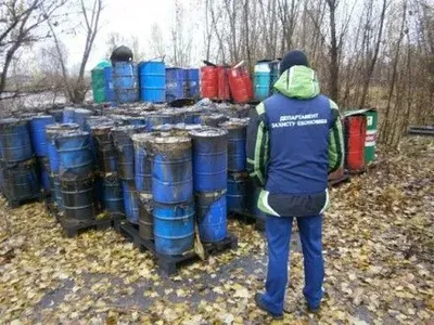 Полиция провела обыски у черкасского утилизатора опасных отходов